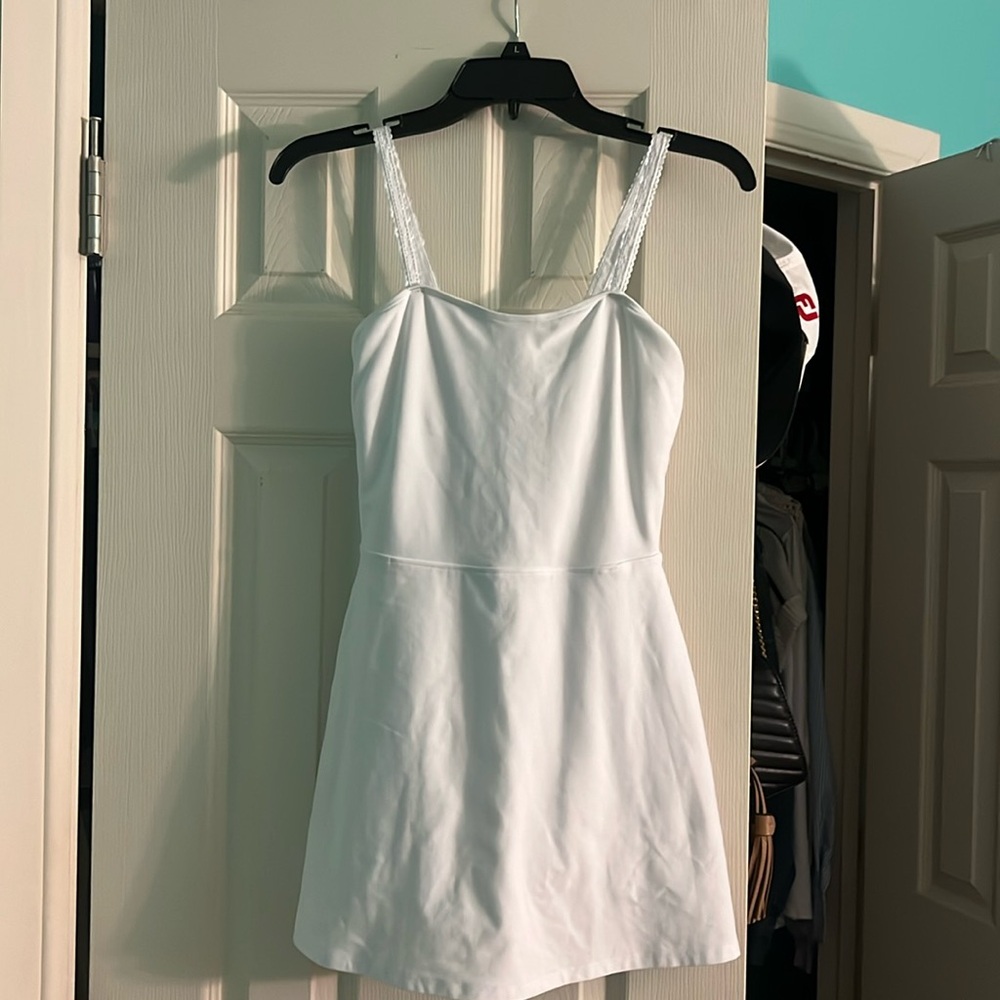 White Alo dress